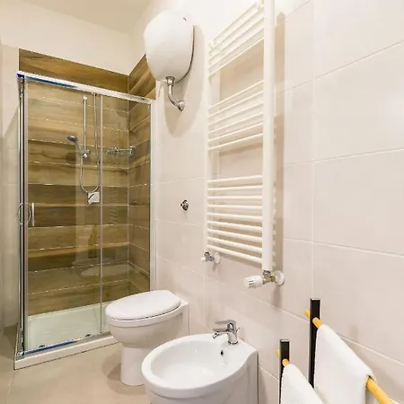 شقة Maria's Bright Flats At The Cathedral *