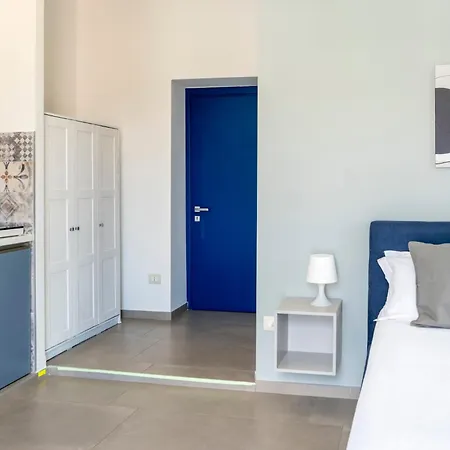 شقة Maria's Bright Flats At The Cathedral *