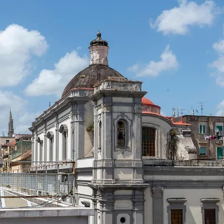 Maria's Bright Flats At The Cathedral شقة نابولي